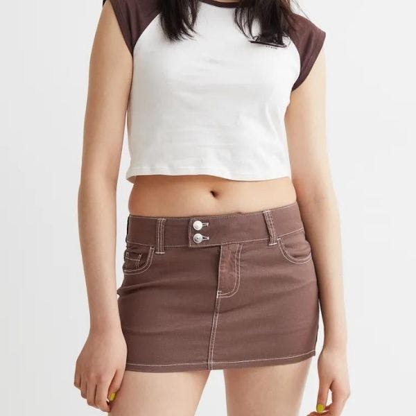 This Viral H&M Skirt Is So Y2K It Hurts